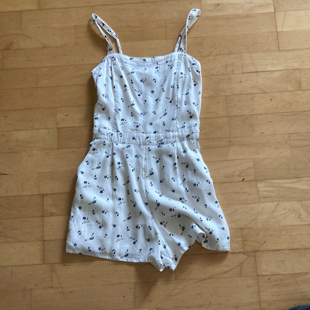 Hollister Romper